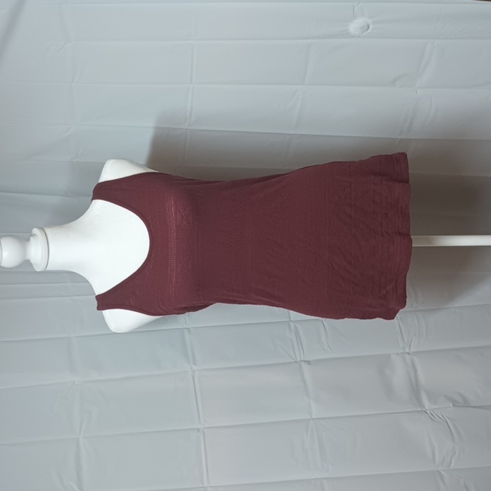 Mossimo Burgundy tank top